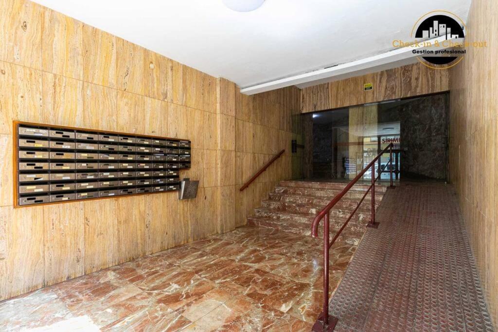 Apartamento El Solaire Centro Torremolinos Dış mekan fotoğraf